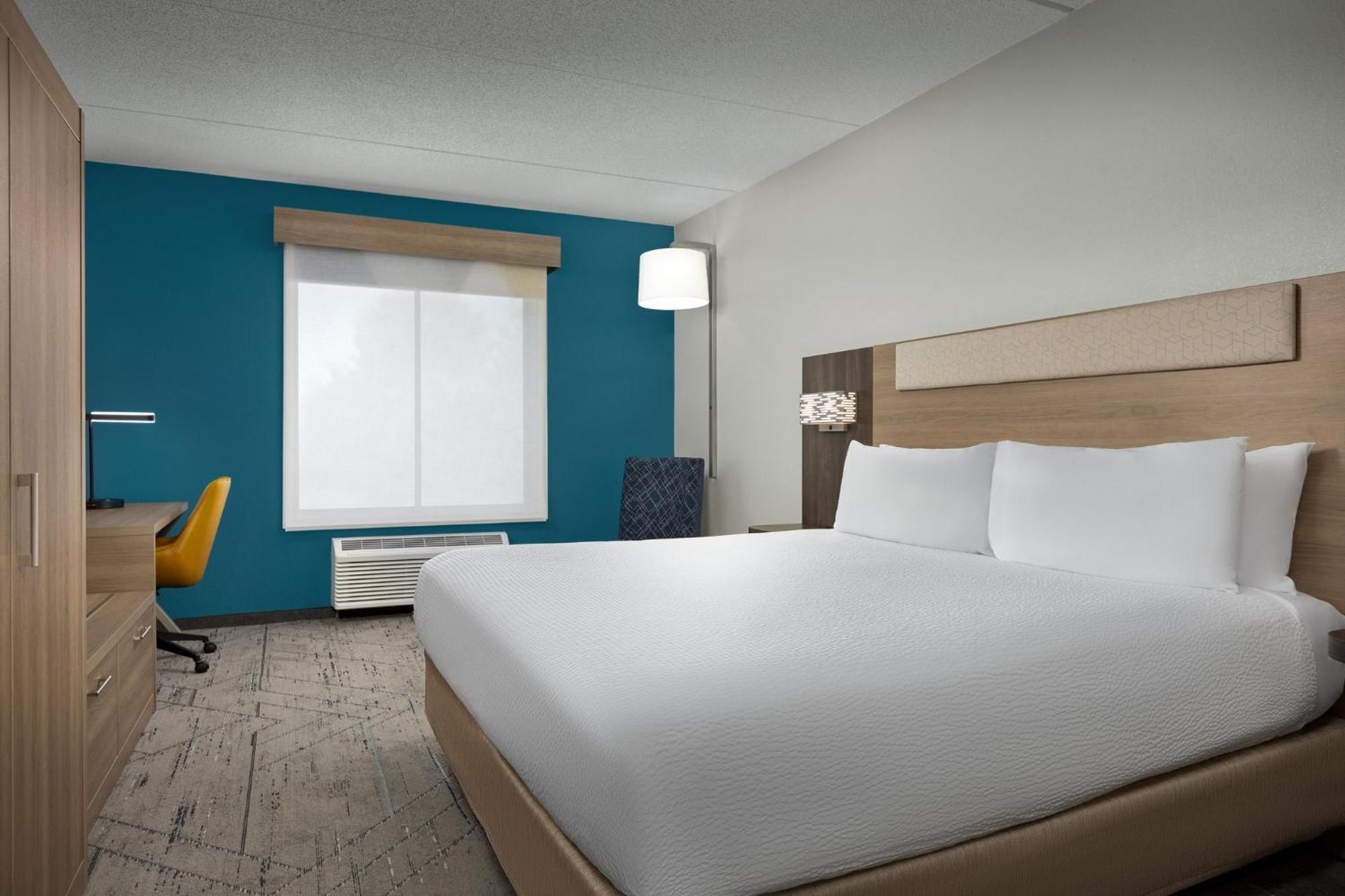 Holiday Inn Express Hotel & Suites Greensboro - Airport Area By Ihg Exteriör bild